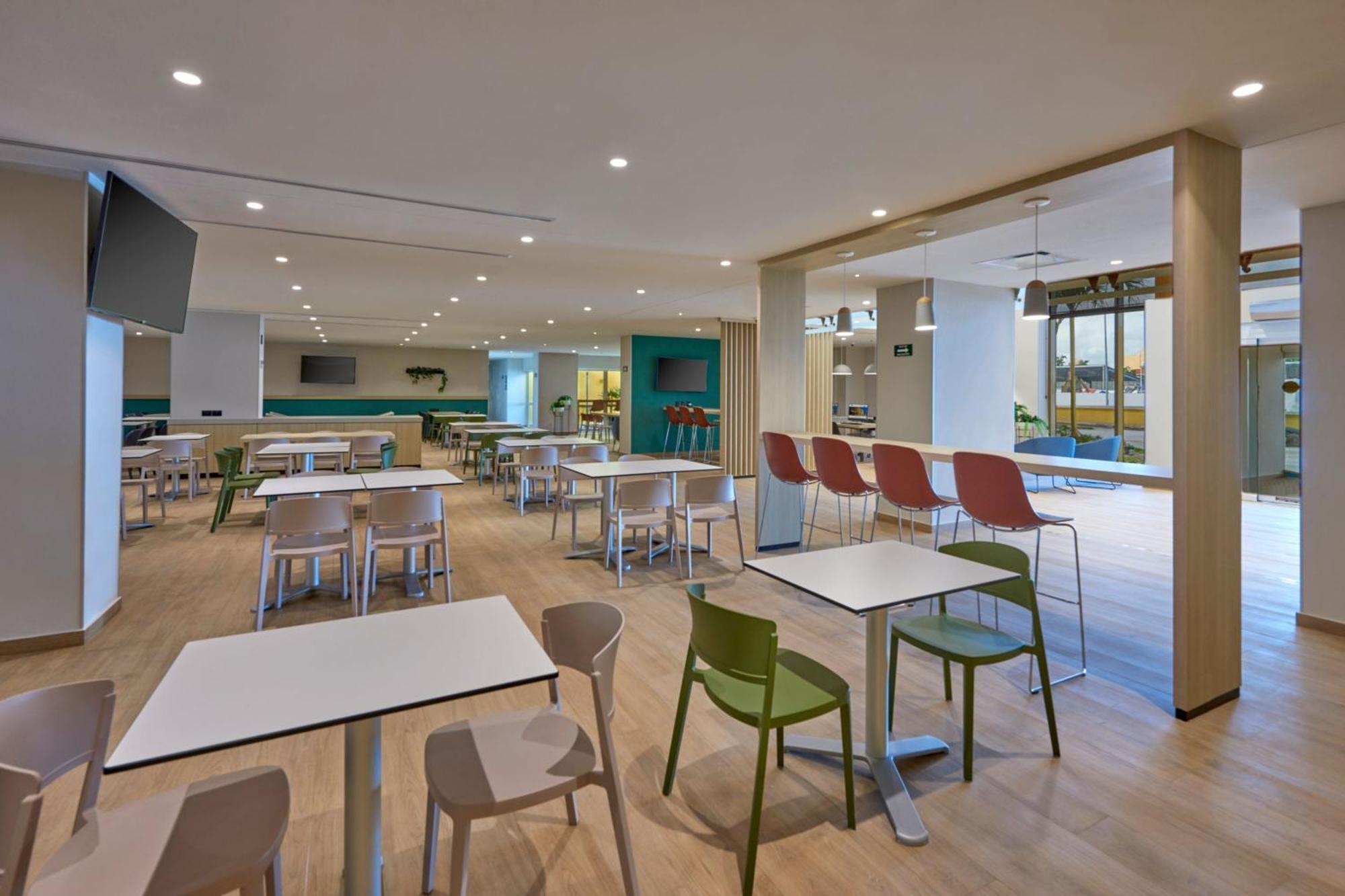 City Express By Marriott Cancun Aeropuerto Alfredo V. Bonfil 외부 사진