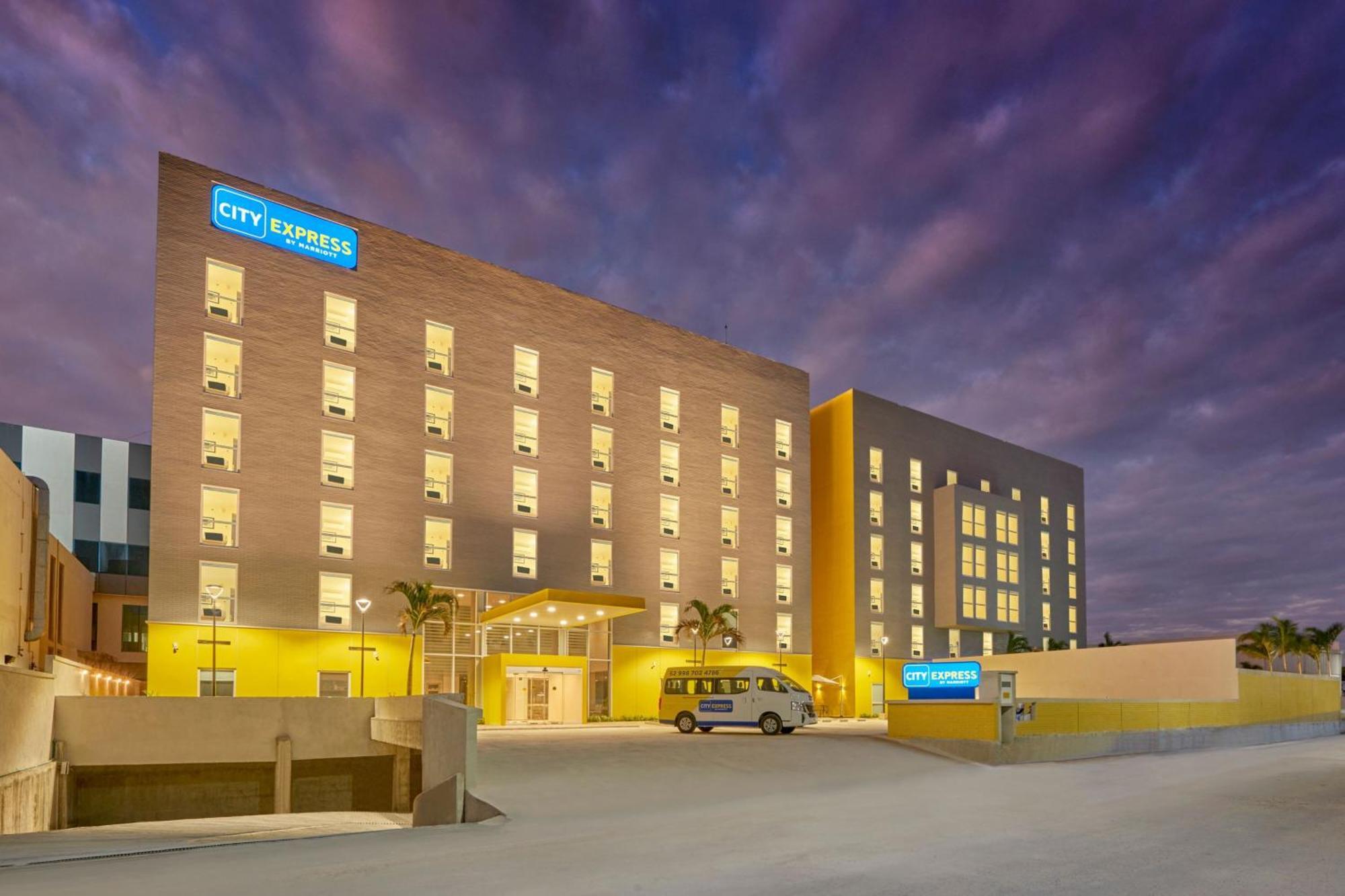 City Express By Marriott Cancun Aeropuerto Alfredo V. Bonfil 외부 사진