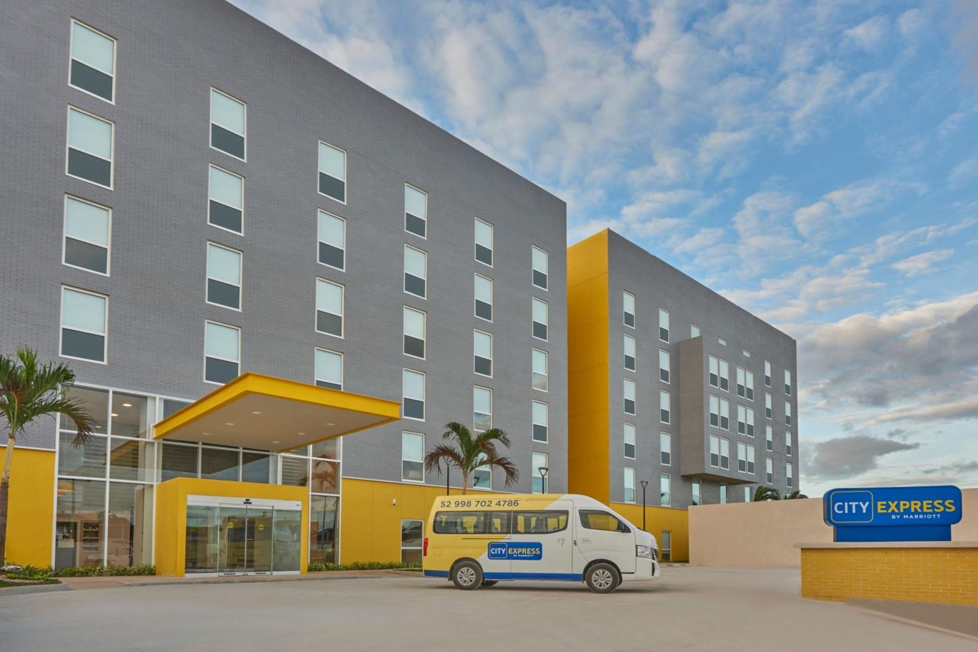 City Express By Marriott Cancun Aeropuerto Alfredo V. Bonfil 외부 사진